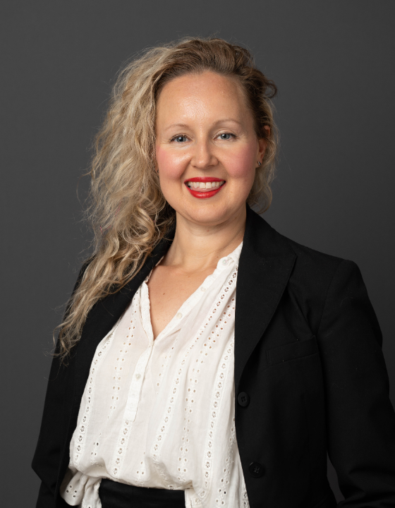 Jeneil Bamberg